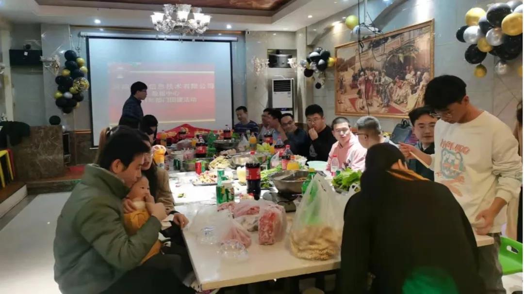 工作(zuò)不止眼前的“甲方”，還(hái)有(yǒu)身邊的愛(ài)與驚喜